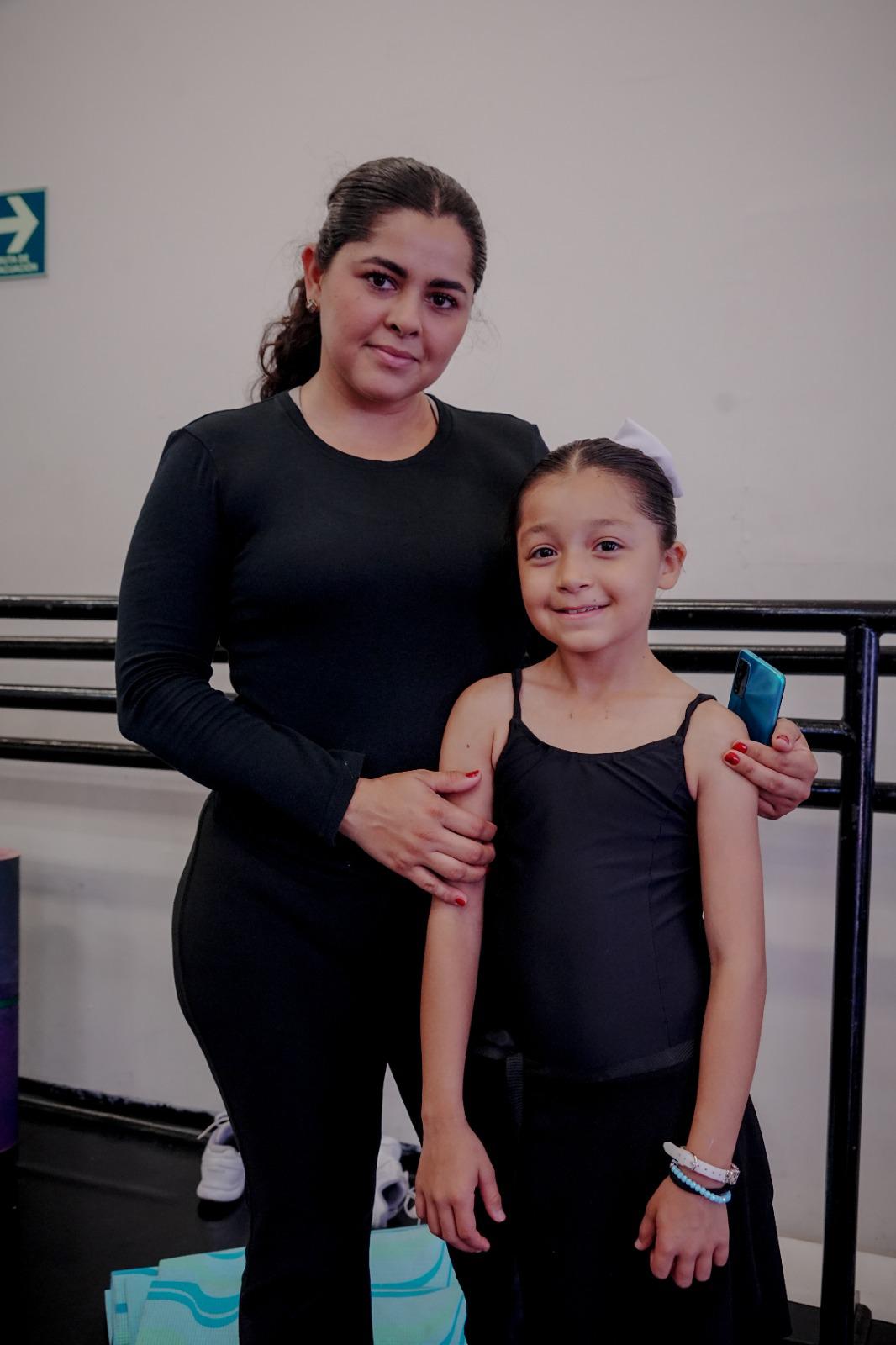$!Liliana Veliz y Jimena Rocha.