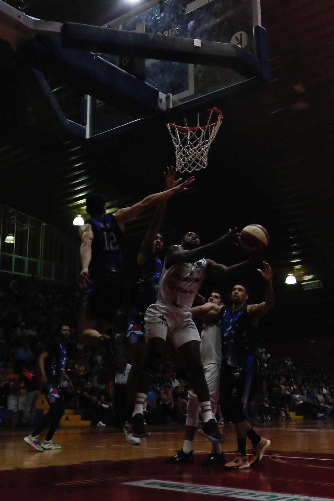 $!Caballeros de Culiacán, al borde de la eliminación