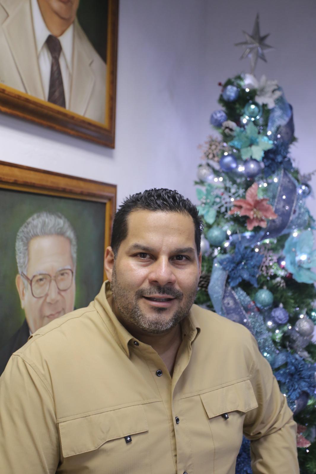 $!El tenor comparte detalles de su trayectoria, que incluye 15 años en la Ópera Estatal de Viena.