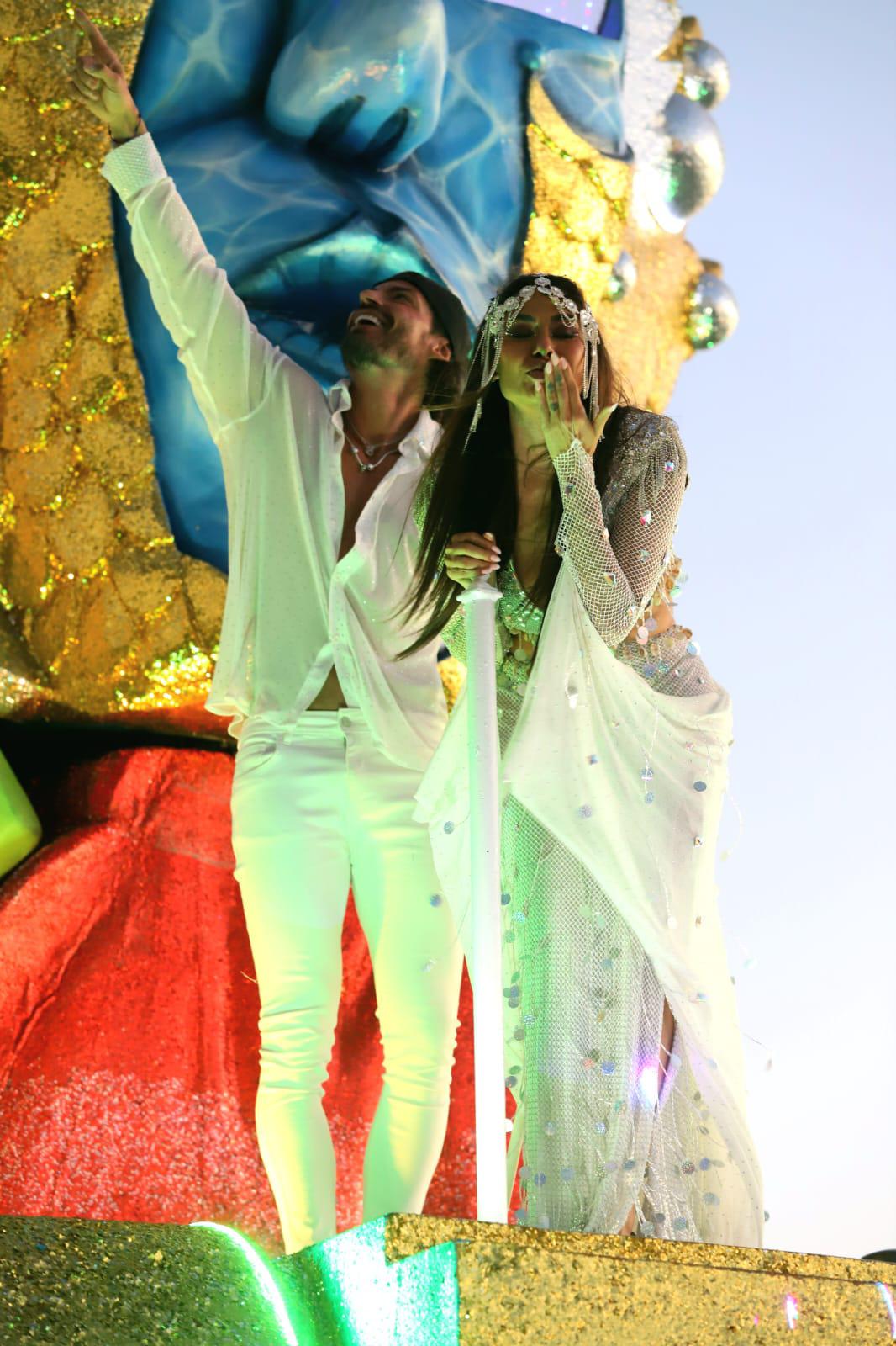 $!Galilea Montijo fue invitada al desfile de Carnaval 2025.