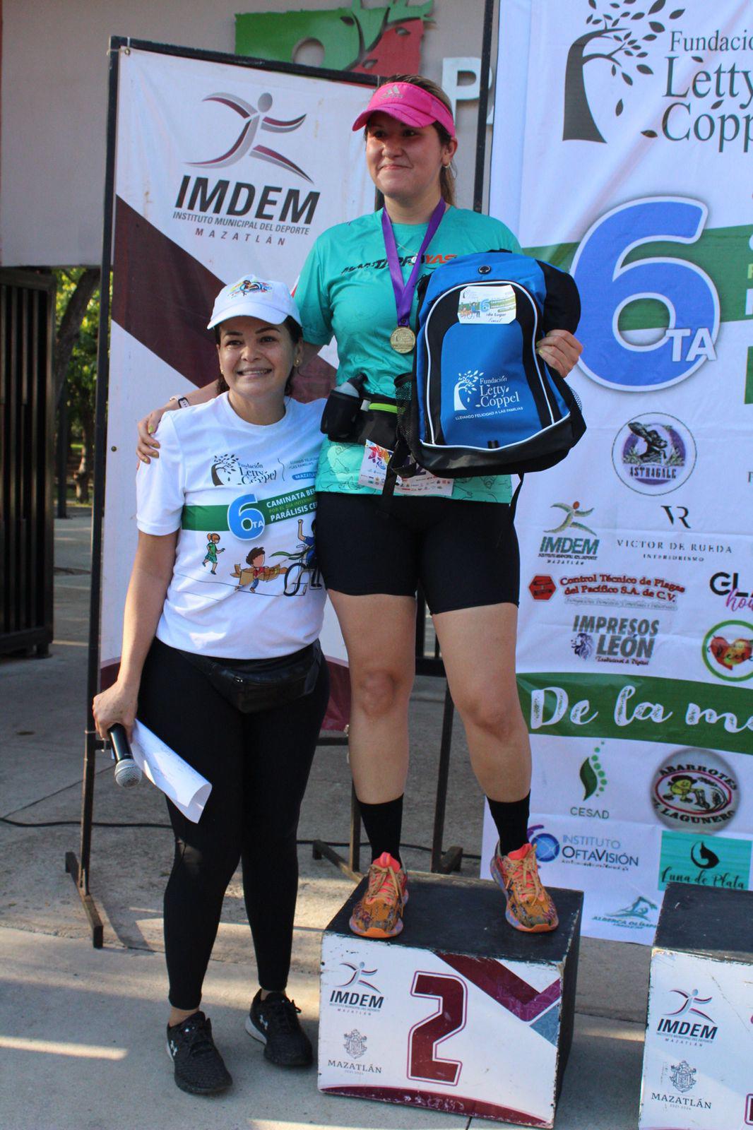 $!Tiznado y Jara ganan Caminata por el Día Internacional de la Parálisis Cerebral
