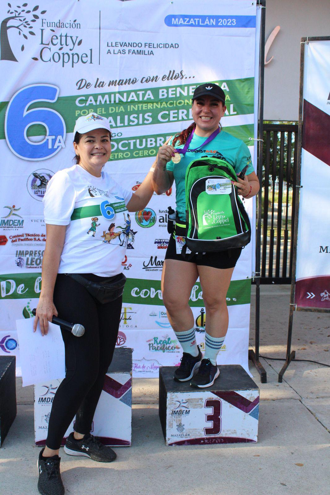 $!Tiznado y Jara ganan Caminata por el Día Internacional de la Parálisis Cerebral