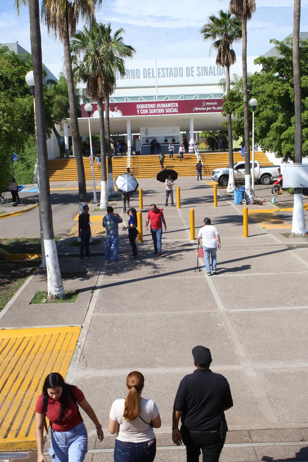 $!Regresan a labores empleados estatales y municipales tras concluir vacaciones de verano