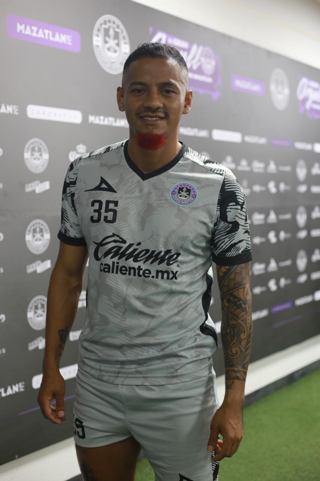 $!Tenemos que ser más verticales si queremos revertir la situación: Jefferson Intriago