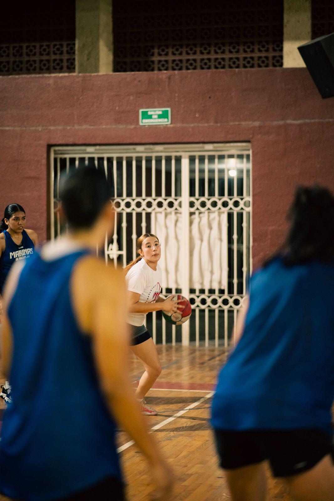 $!Marinas Basketball pone fin su pretemporada para iniciar la defensa del título