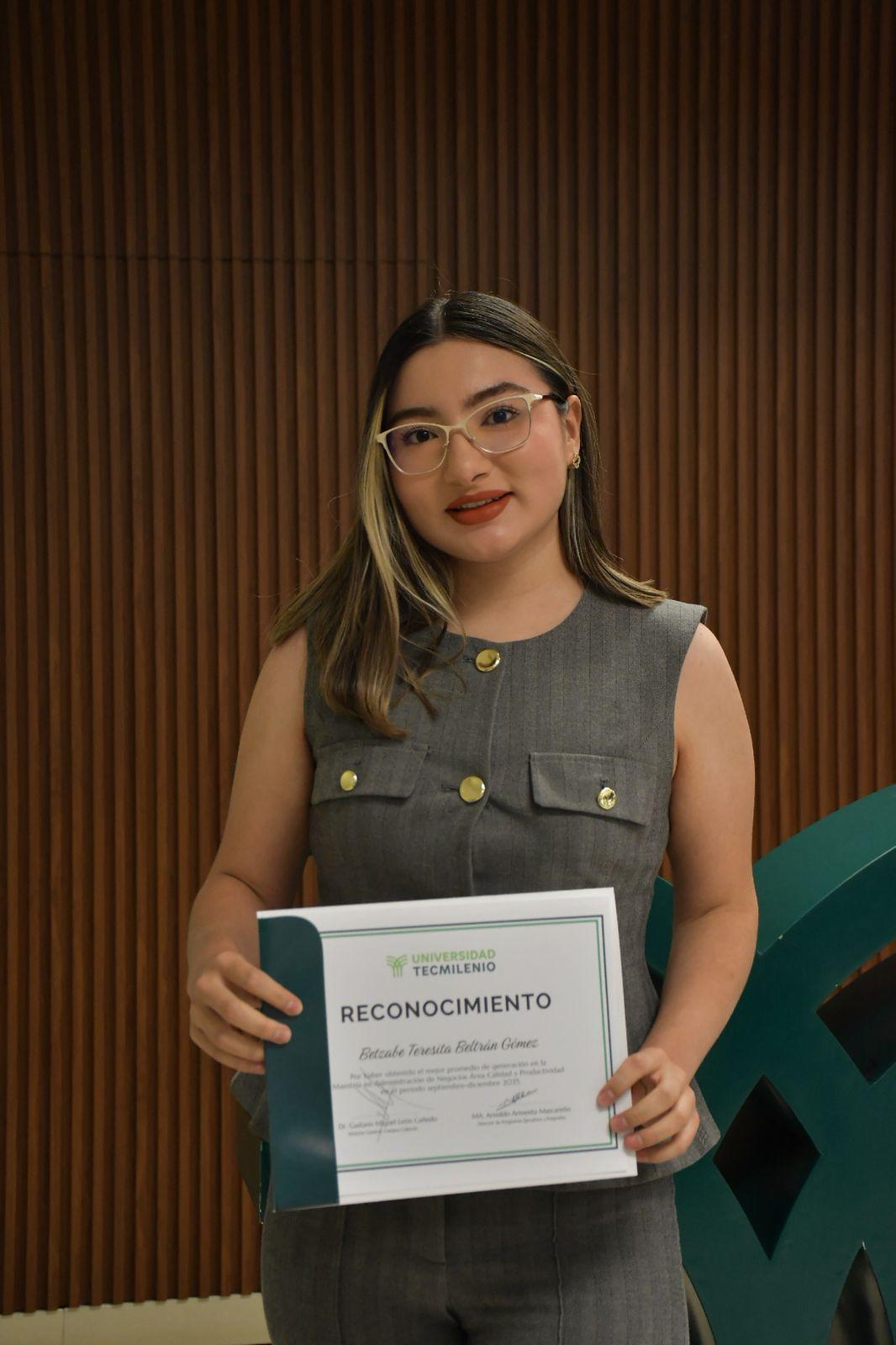 $!Reconoce Tecmilenio Campus Culiacán a 43 alumnos y 10 docentes por excelencia académica en 2025