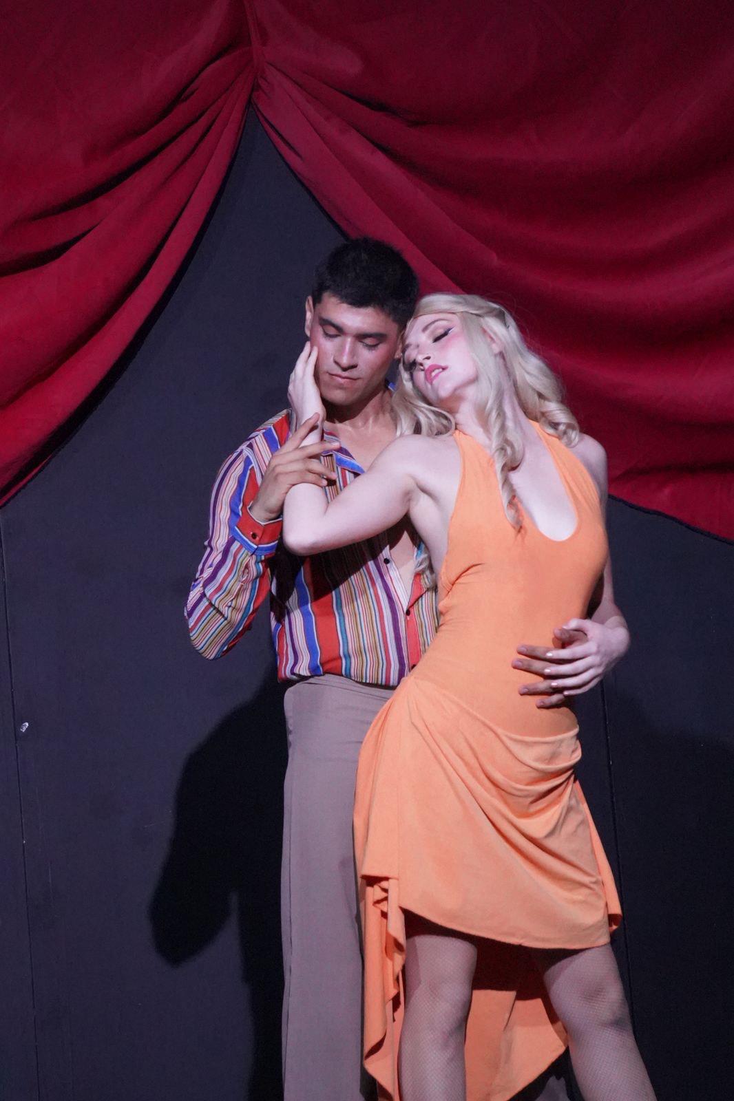 $!Una familia artística: Katharsis, donde la danza, la música y el teatro convergen en un solo proyecto.