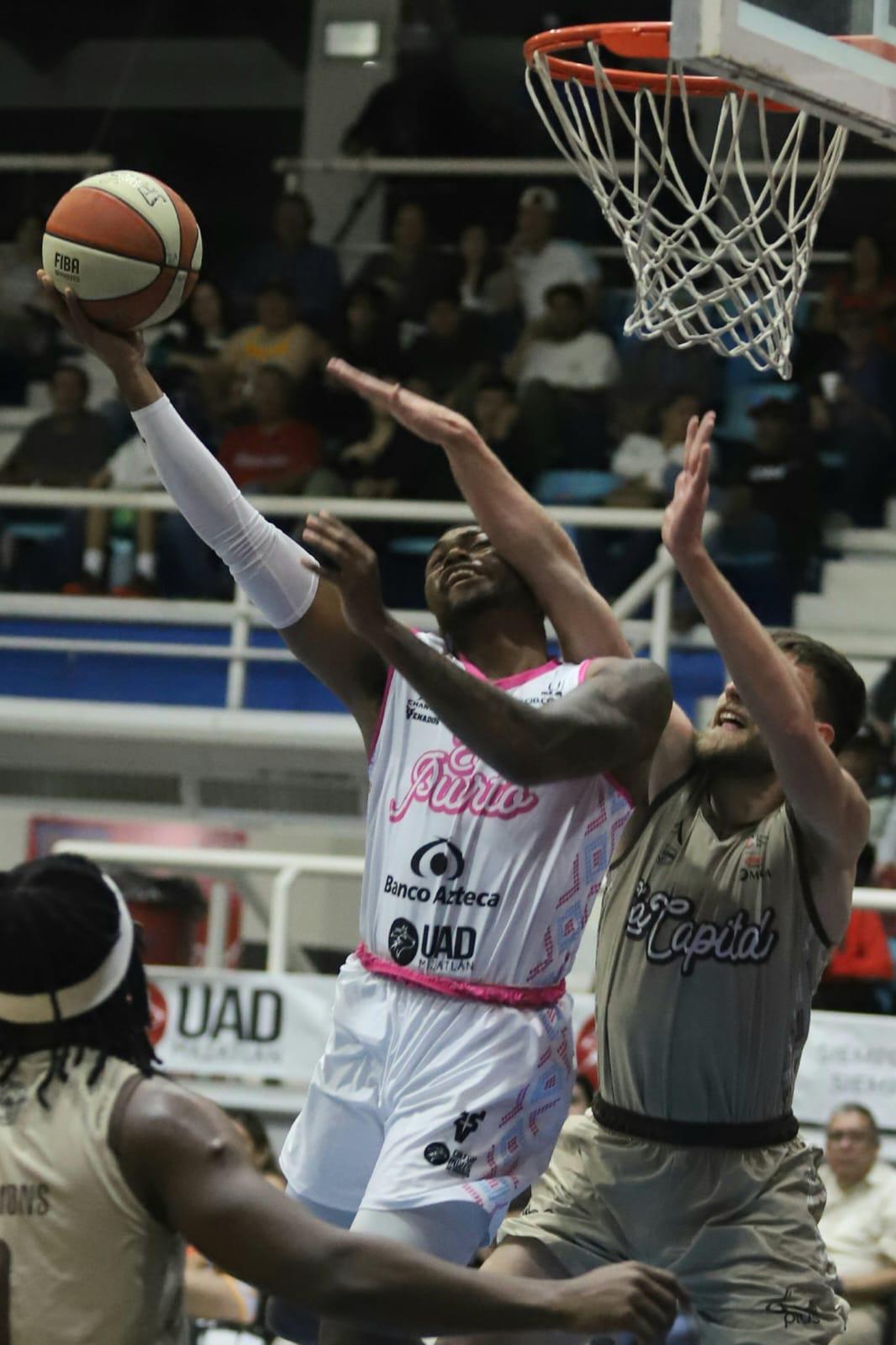 $!Venados Basketball reacciona al final, pero se queda corto ante Ángeles CDMX