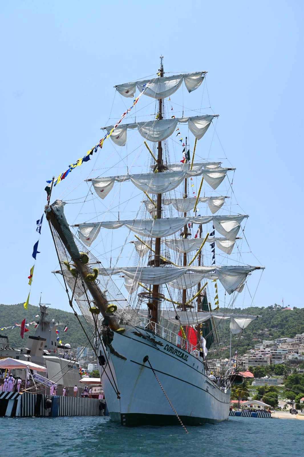 $!Zarpa el Buque Escuela Velero ARM. ‘Cuauhtémoc’ para iniciar el Crucero de Instrucción ‘Pacífico Norte 2026’