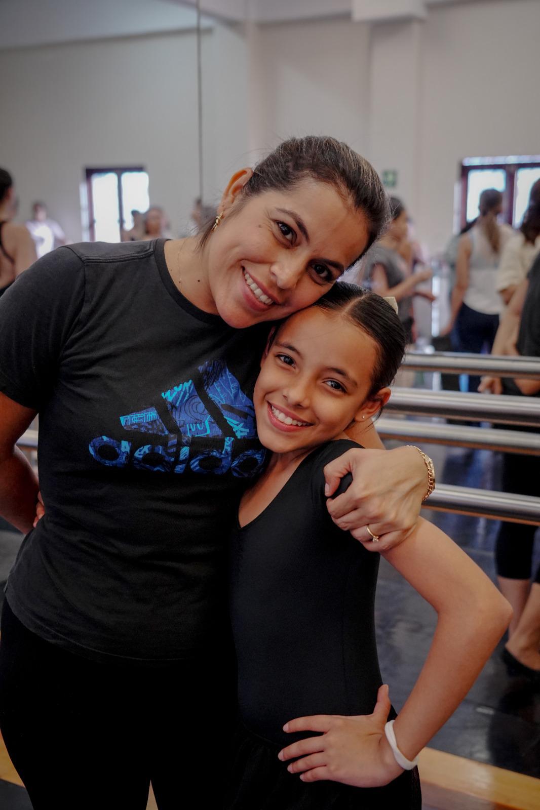 $!Cinthia Figueroa y Valentina Camacho.