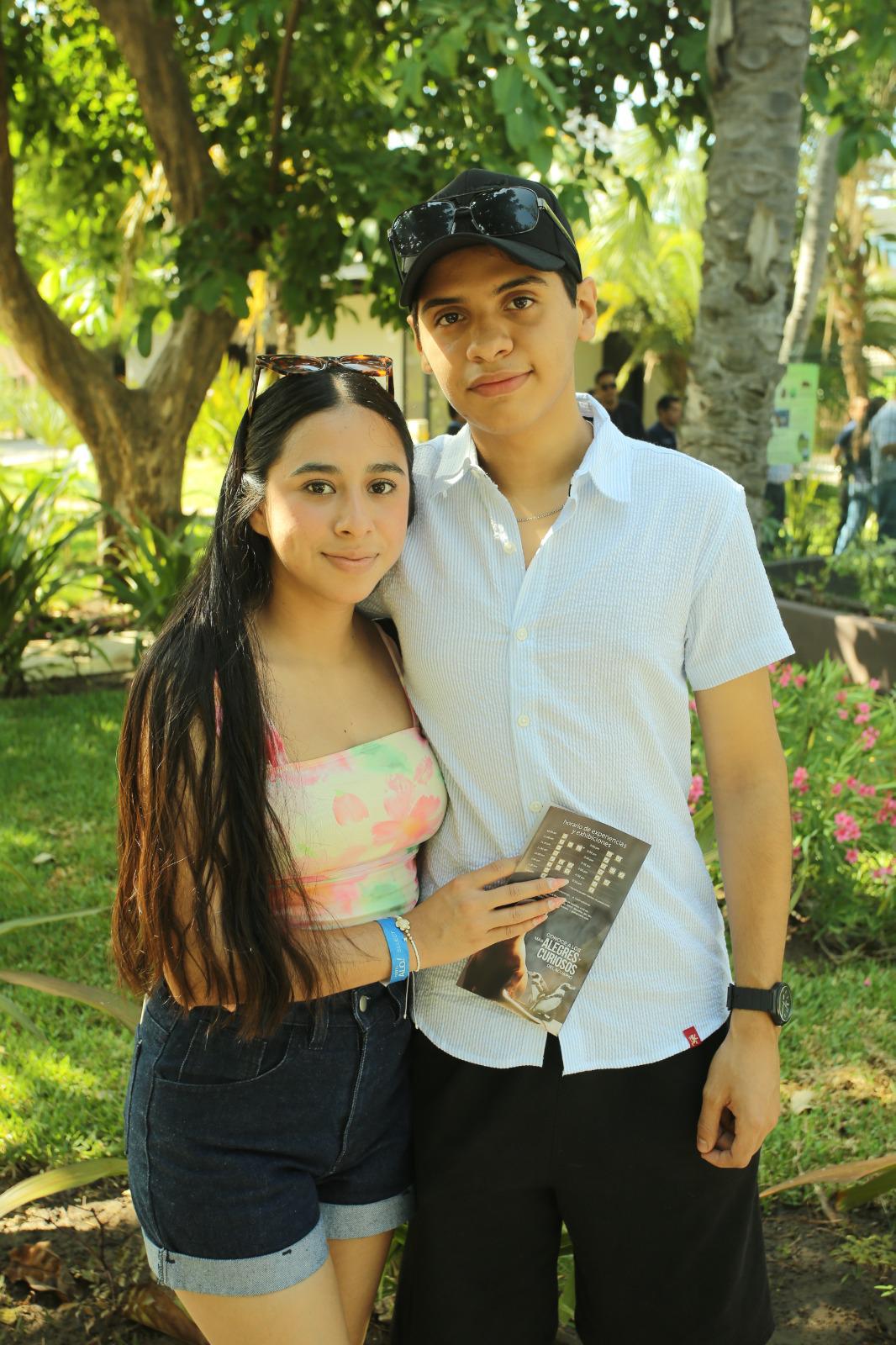 $!Carolina Inzunza y Waldo Santiago González.