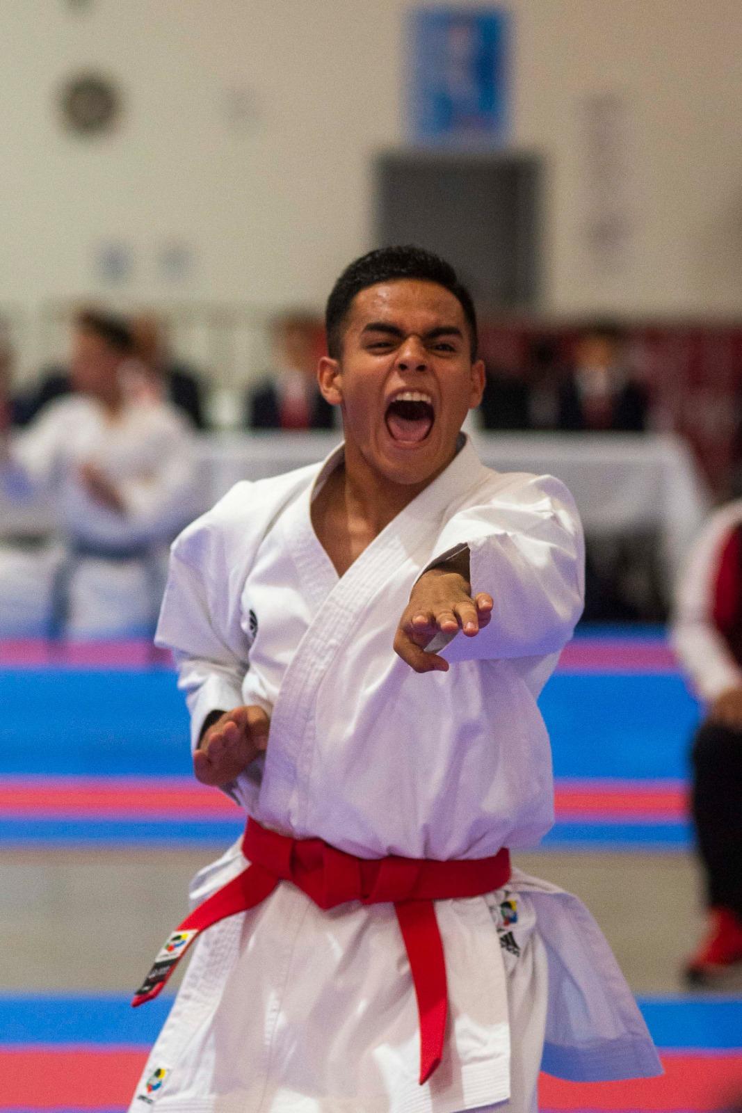 $!Doce sinaloenses a Panamericano de Karate en Santiago de Chile