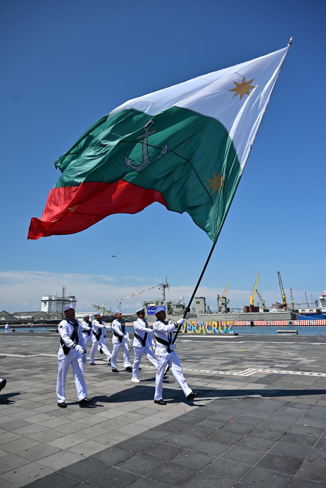 $!Conmemoran 205 años del nacimiento de la Armada de México