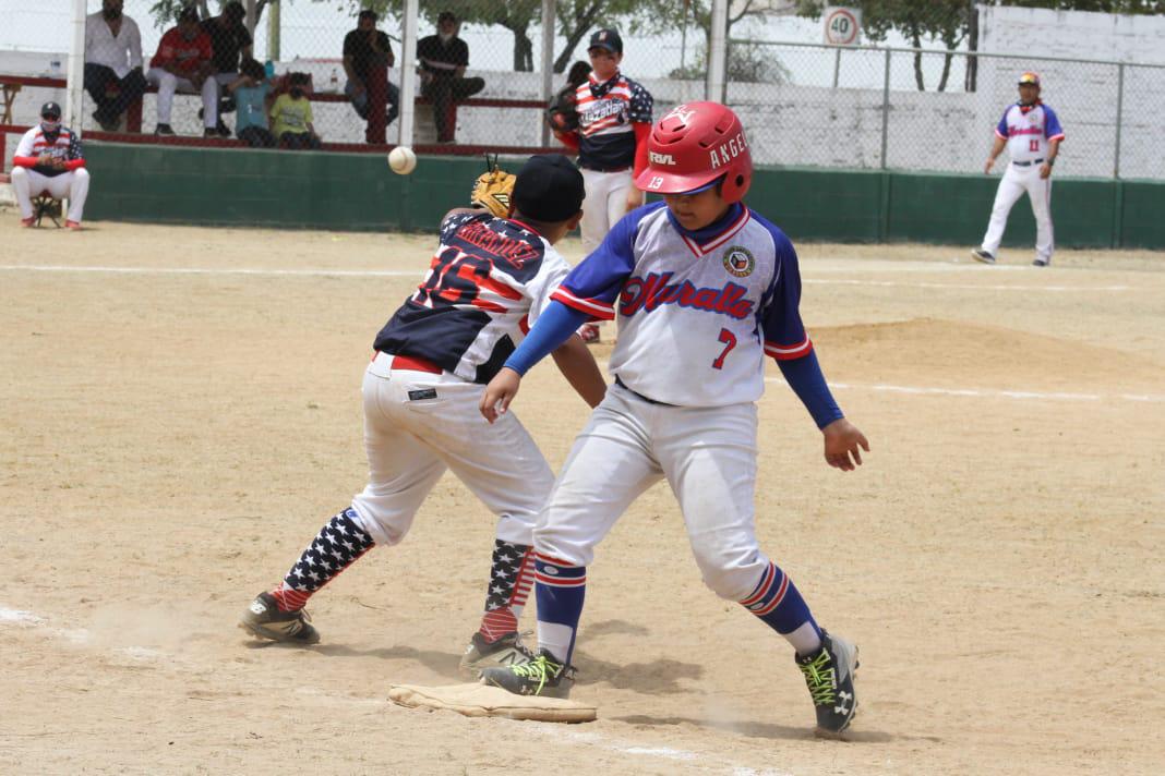 $!Se reparten coronas en Torneo de Beisbol del 50 Aniversario