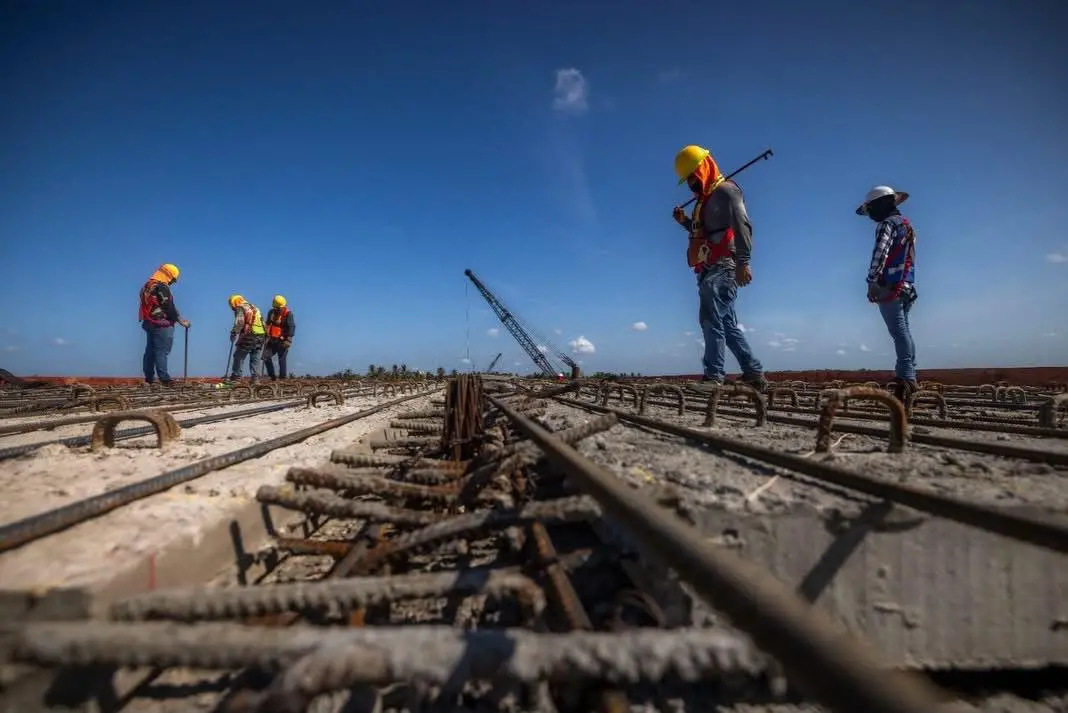 $!Destaca Yeraldine Bonilla avance del 45% en puente Bellavista-Boca del Río-Las Glorias, en Guasave