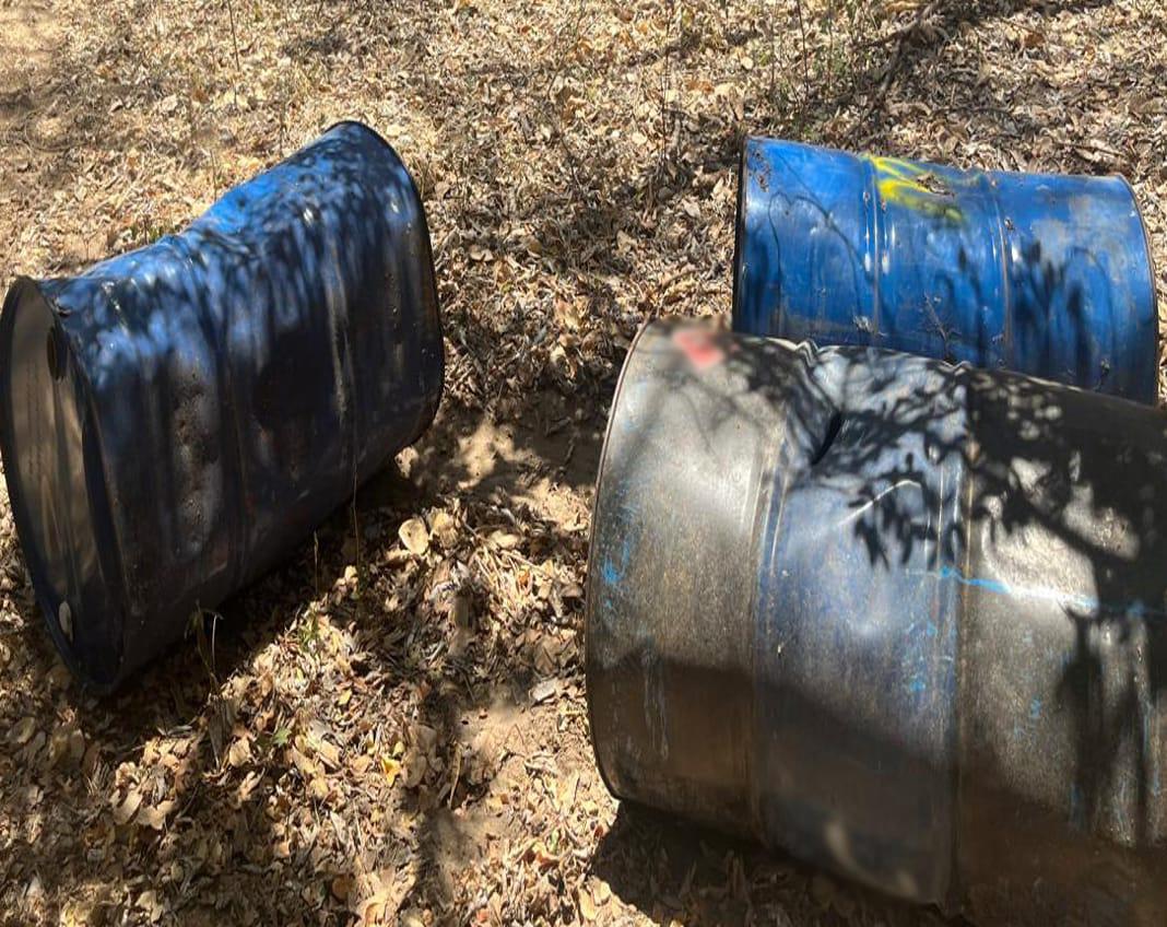$!Inhabilitan cinco áreas de concentración de químicos para elaborar metanfetamina, en Culiacán