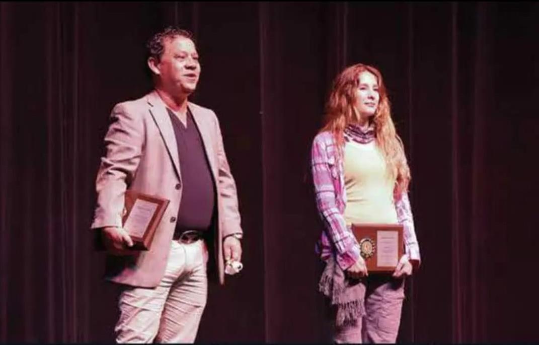 $!Honrarán a Gustavo Enríquez, con su obra ‘Donde el arcoíris toca la tierra’