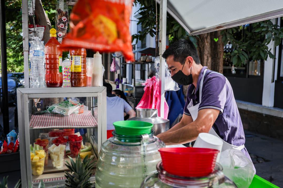 $!Entre vender tras su carreta y el deporte: Ricardo Arroyo corre por un reto propio