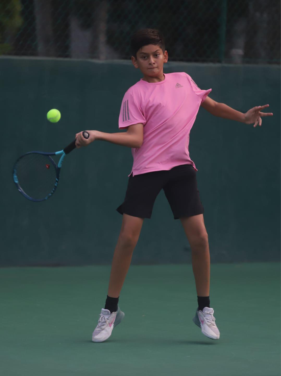 $!Lucca Becerra suma triunfo en Circuito de Tenis, en El Cid