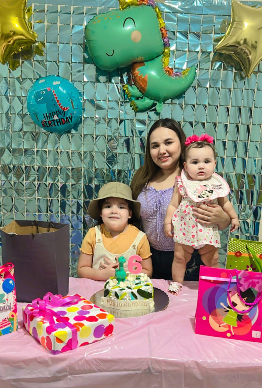 $!Paula Daniela festeja con pastel su sexto año de vida