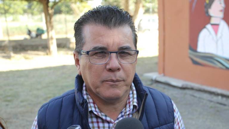 El Alcalde mencionó que el equipamiento de patrullas, de camiones de basura, la compra del terreno para el nuevo relleno sanitario, son parte de las obras para este 2024.