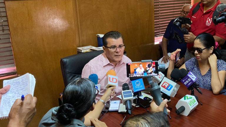 Valora Alcalde de Mazatlán algunos cambios en su gabinete