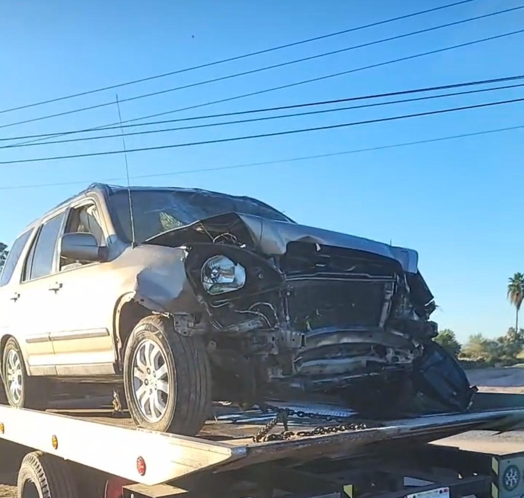 $!Joven muere en accidente vehicular en Ejido Primero de Mayo, Los Mochis