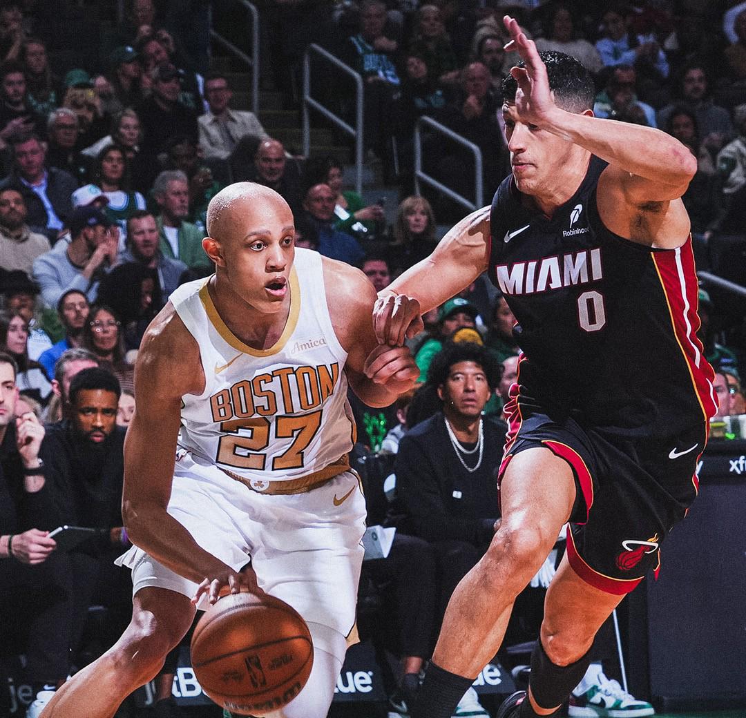 $!Boston Celtics se encienden a puro triple y derrotan al Miami Heat