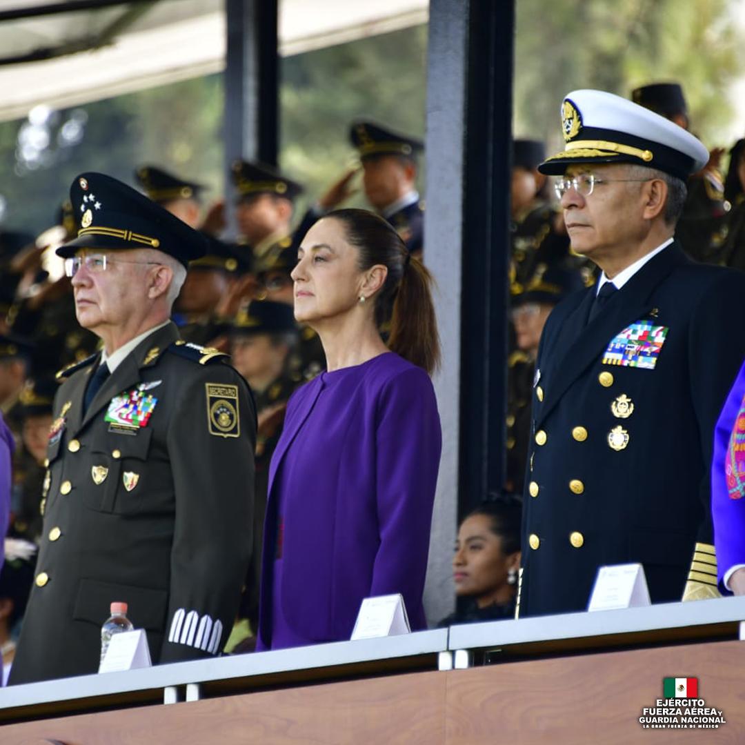 $!Sheinbaum encabeza ceremonia del 8M y llama a reconocer a mujeres en la historia