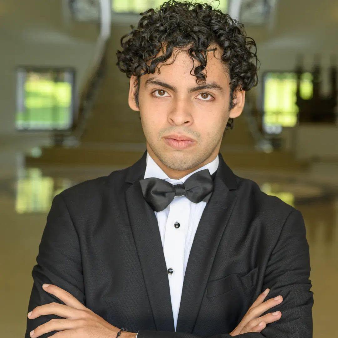 $!Jorge Luis Martínez Zazueta, a sus 26 años, formará parte del Estudio de Ópera del Teatro de Lübeck.