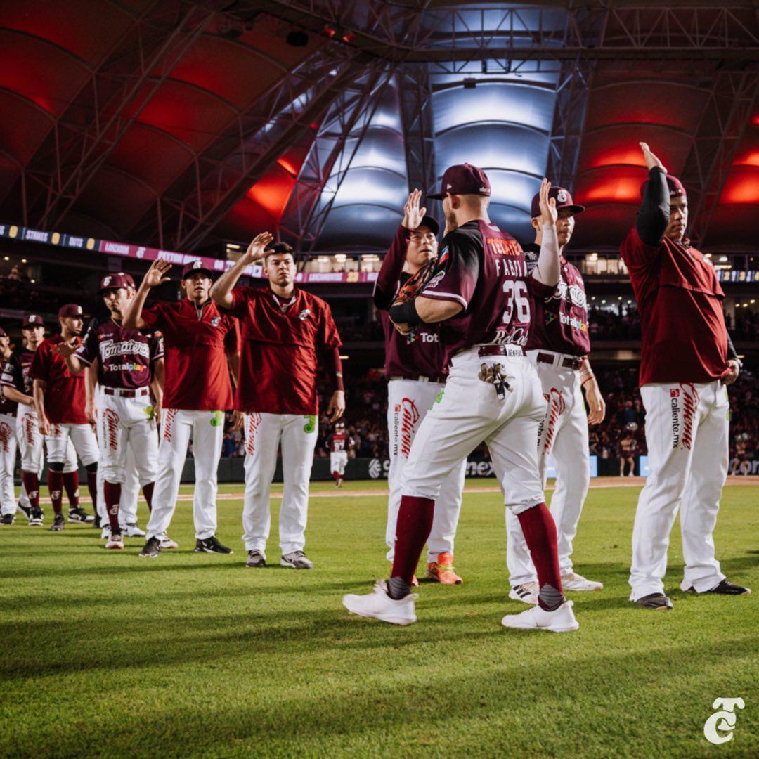 $!Tomateros de Culiacán viaja a Monterrey para abrir serie ante Sultanes