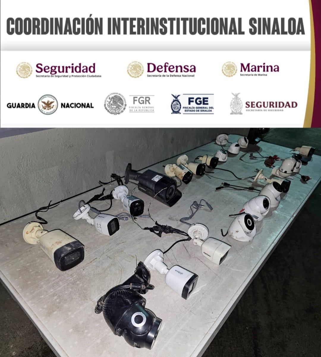 $!Retiran militares otras 26 cámaras irregulares de las calles de Culiacán