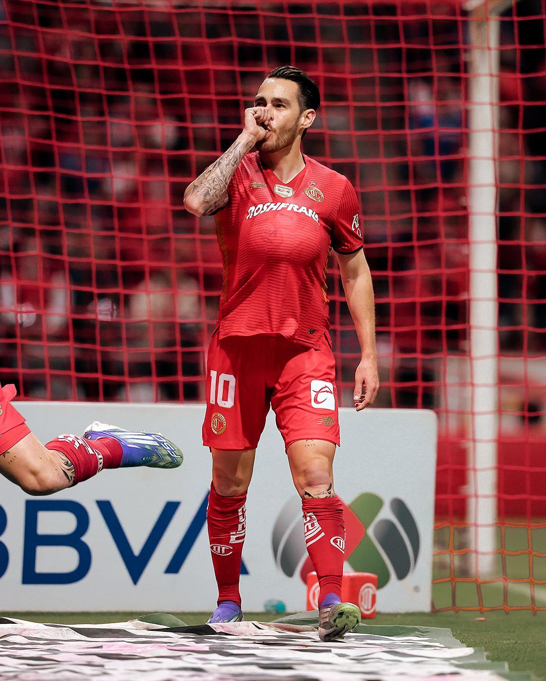 $!Jesús Angulo y el campeón Toluca comenzaron de gran forma el torneo.