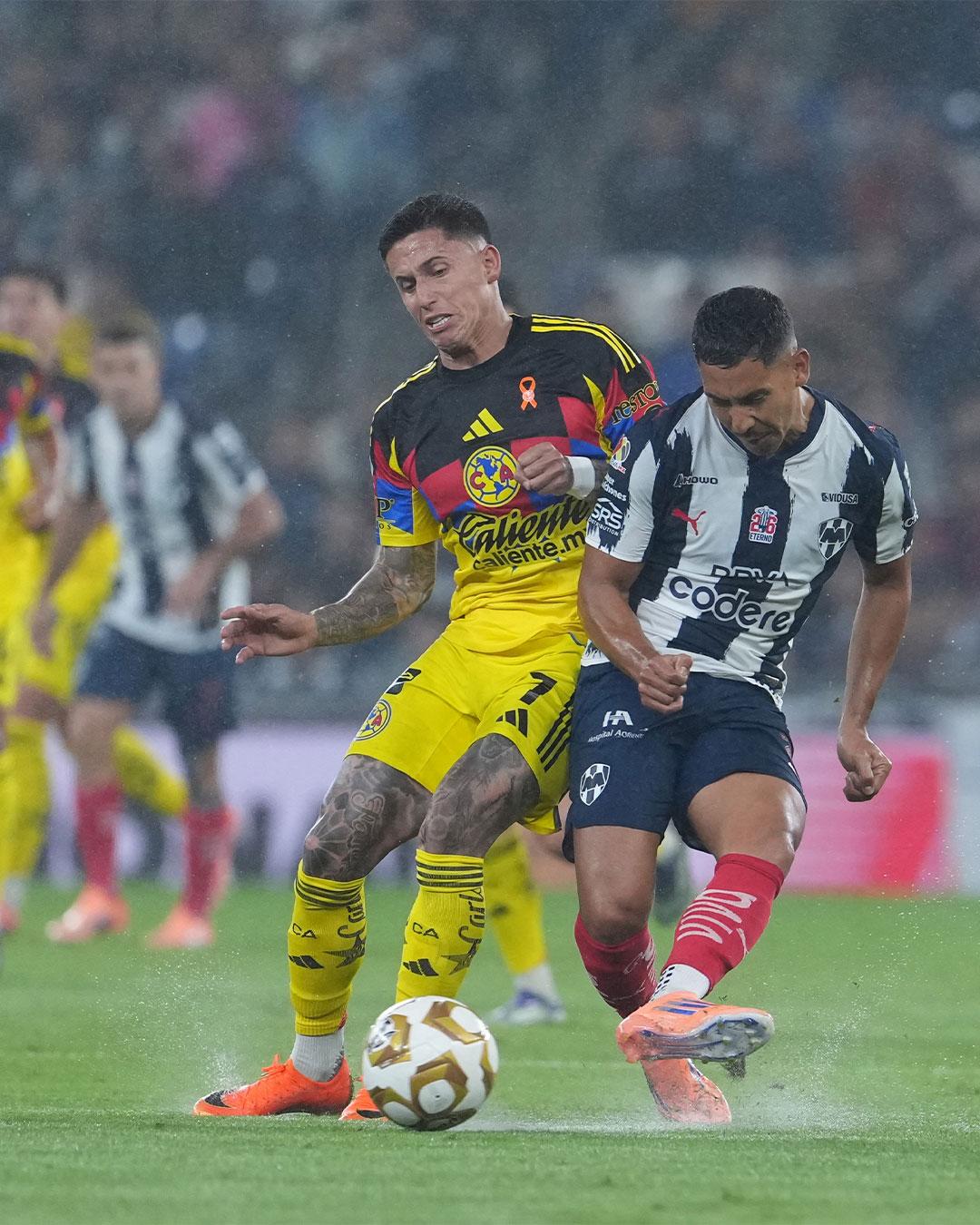 $!Rayados golpean primero y vencen al América en la ida de cuartos