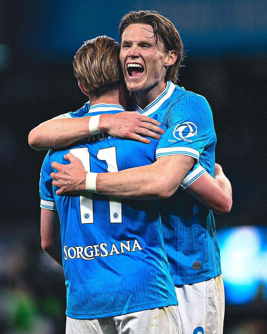 $!Napoli arrasa 4-0 y hunde a Cremonese en la Serie A