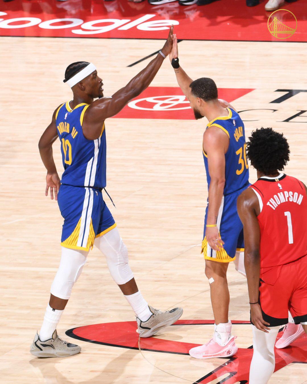 $!Stephen Curry lidera a los Warriors hacia la victoria en el Juego 1 contra los Rockets