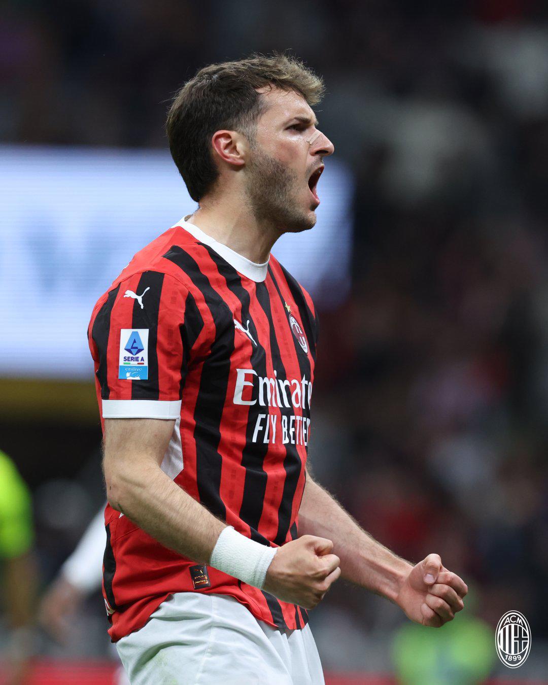 $!Santiago Giménez: ‘Estoy viviendo un sueño en Milán, no quiero desaprovechar esta oportunidad’