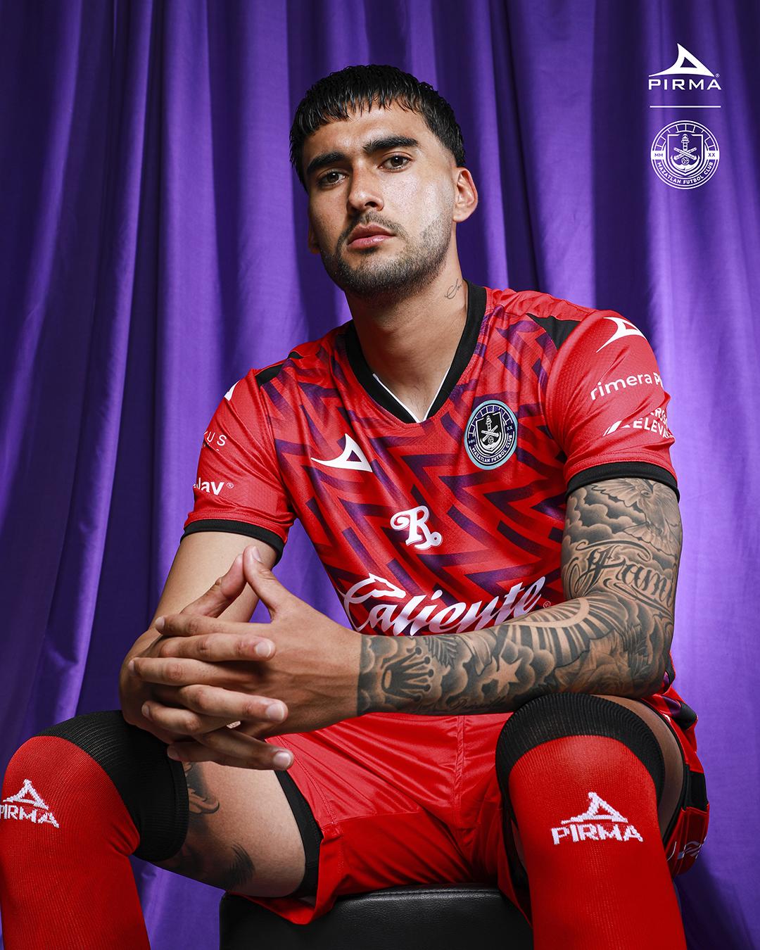 $!Mazatlán FC destapa su indumentaria para el Apertura 2025