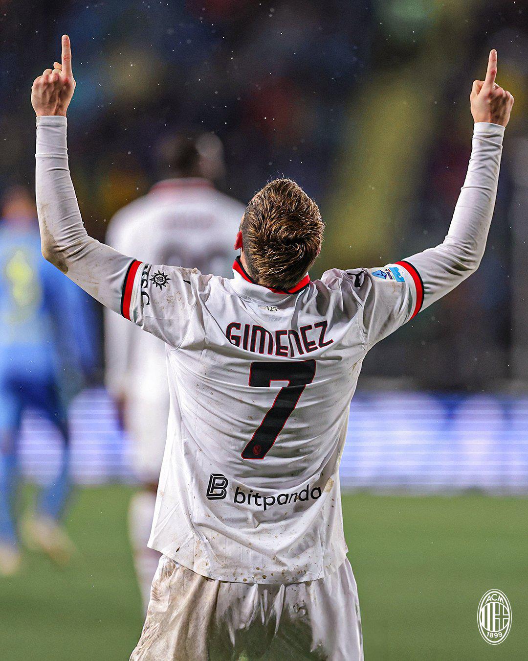 $!Santiago Giménez anota su primer gol con el Milán