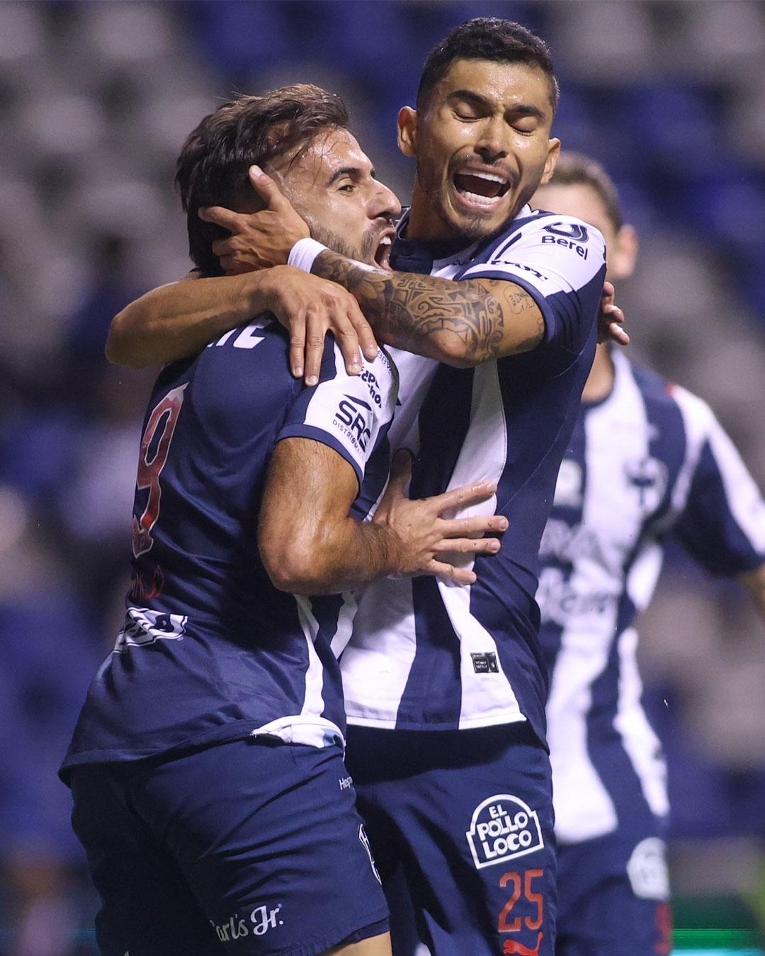 $!Monterrey golea 4-1 al Puebla en el Cuauhtémoc con exhibición de Óliver Torres y lanza aviso a Chivas