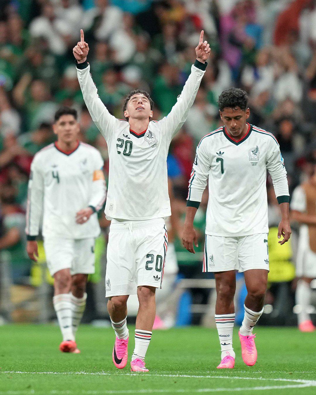 $!De suplente a figura: Sinaloense Luis Romo se convierte en motor de México en el Mundial 2026