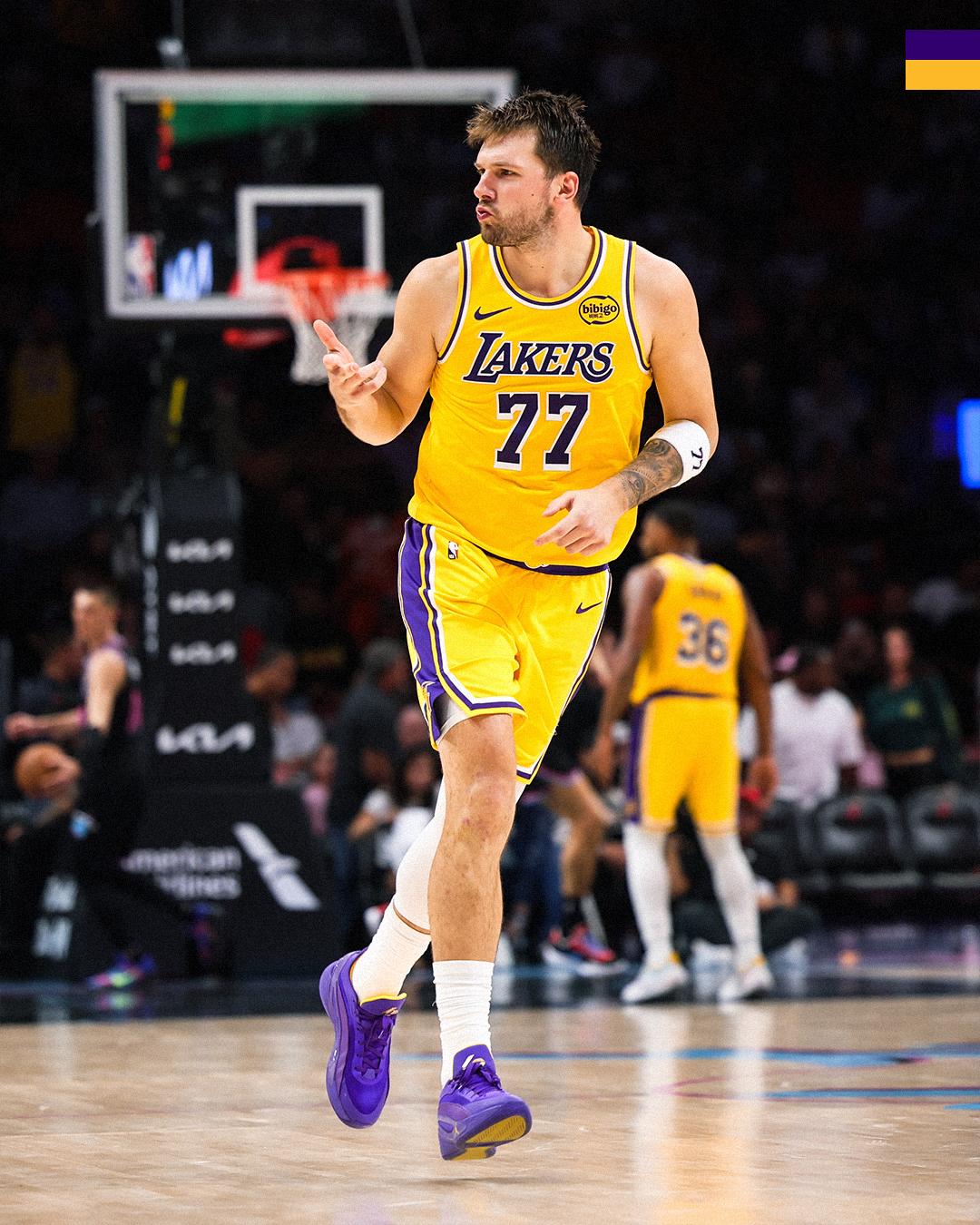 $!LeBron James iguala récord histórico de partidos en la NBA