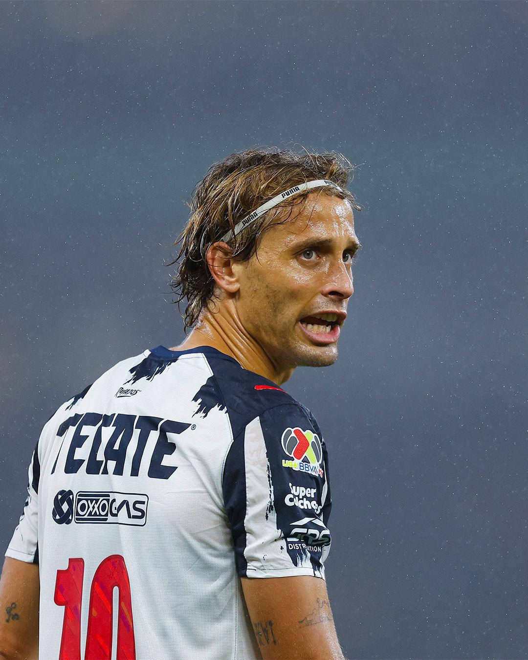 $!Rayados golpean primero y vencen al América en la ida de cuartos