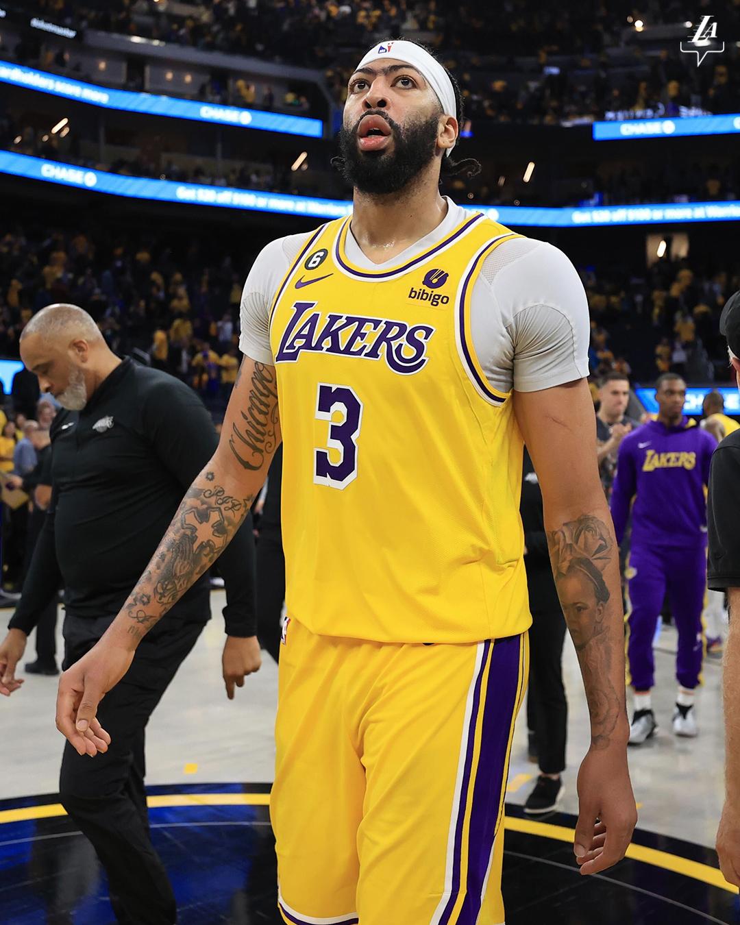 $!Anthony Davis y los Lakers dan un golpe en la mesa en San Francisco