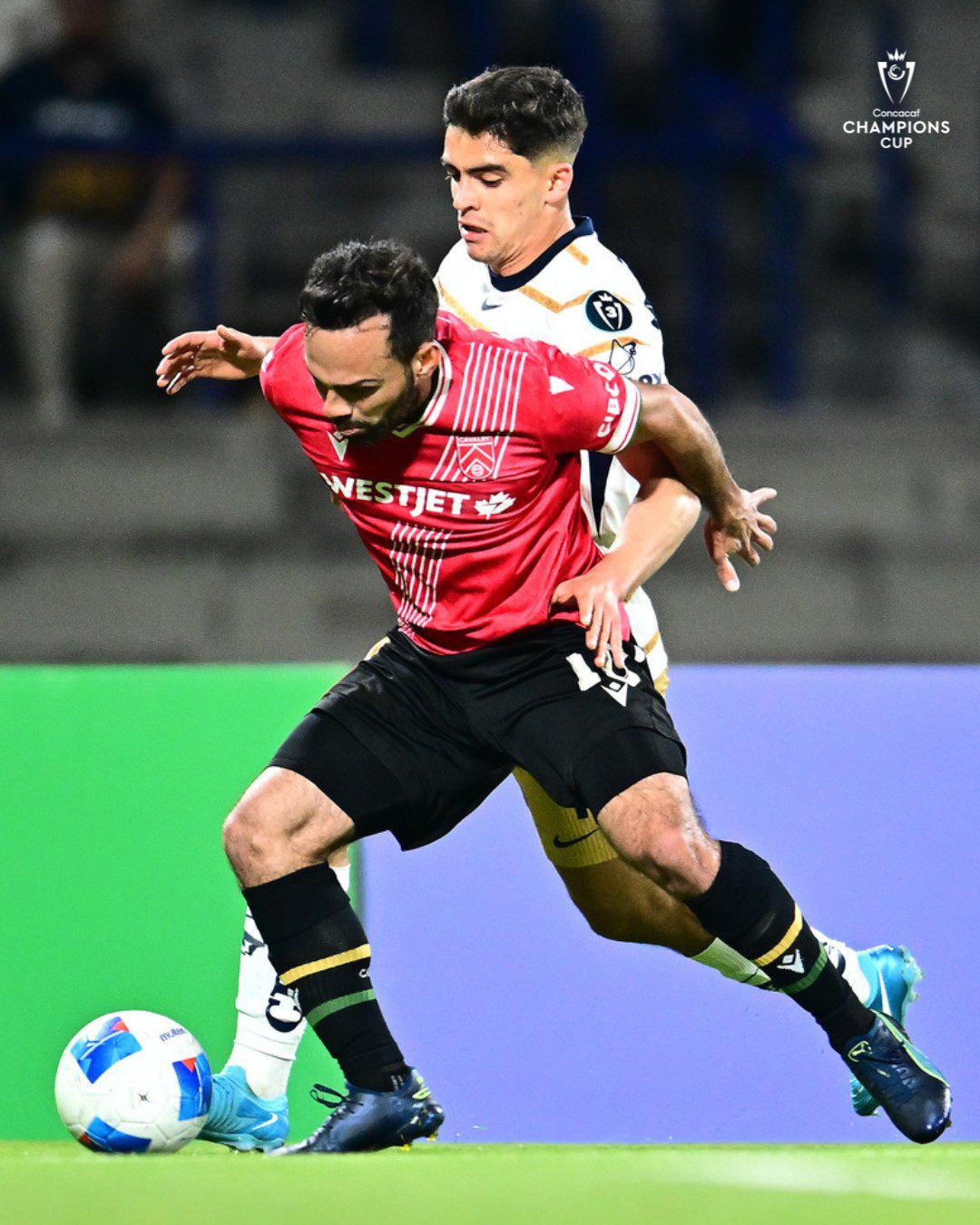 $!Pumas remonta y avanza a octavos de final en la Concachampions