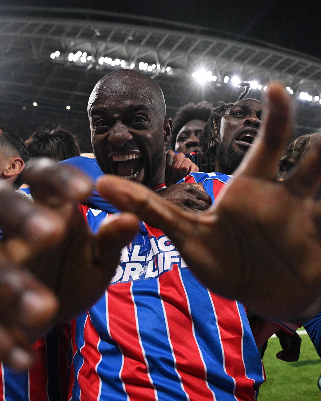 $!Crystal Palace hace historia y conquista la Conference League ante Rayo Vallecano