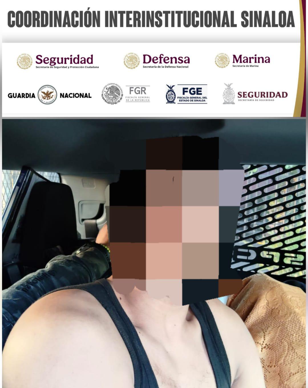 $!Detienen a dos motociclistas armados en Villa Juárez, Navolato