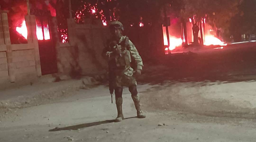 Muere un hombre y otro resulta con quemaduras tras un incendio en la Toledo Corro, en Culiacán Muere un hombre y otro resulta con quemaduras tras un incendio en la Toledo Corro, en Culiacán