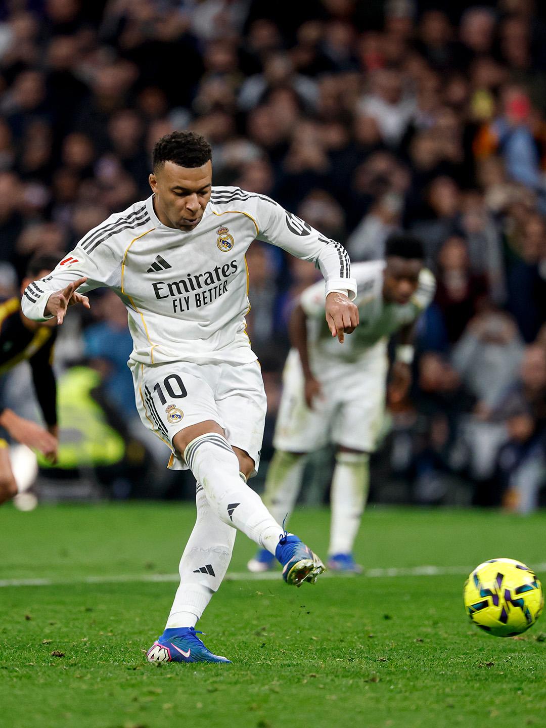 $!Mbappé salva al Real Madrid con un penal al 99’ ante Rayo Vallecano