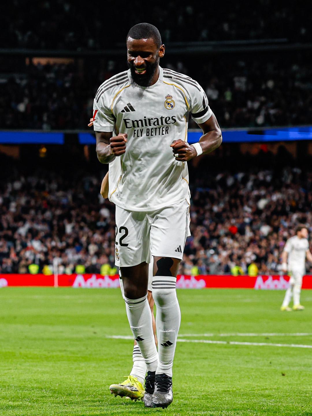 $!Real Madrid golea al Elche y presiona al Barcelona en LaLiga